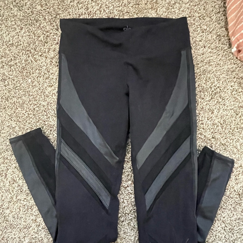 Alo yoga motto leggings